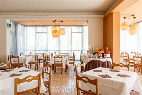 Esperia Boutique Family Hotel Cesenatico Eksteriør billede